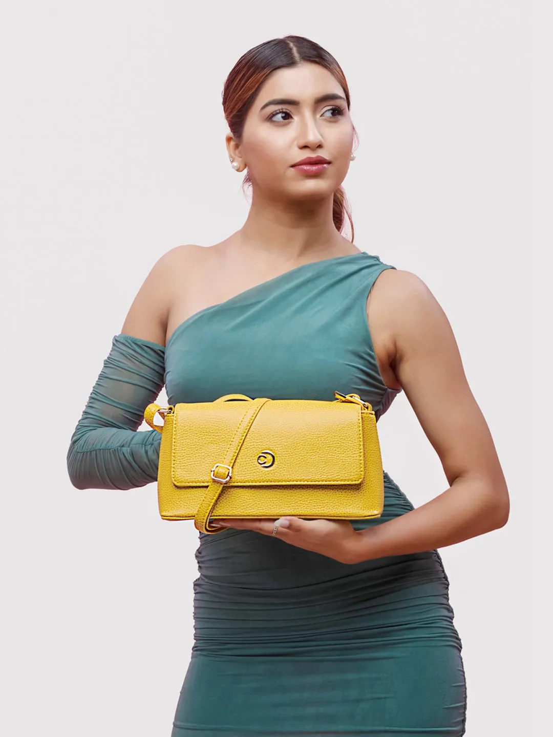 Caprese March Sling Medium Yellow