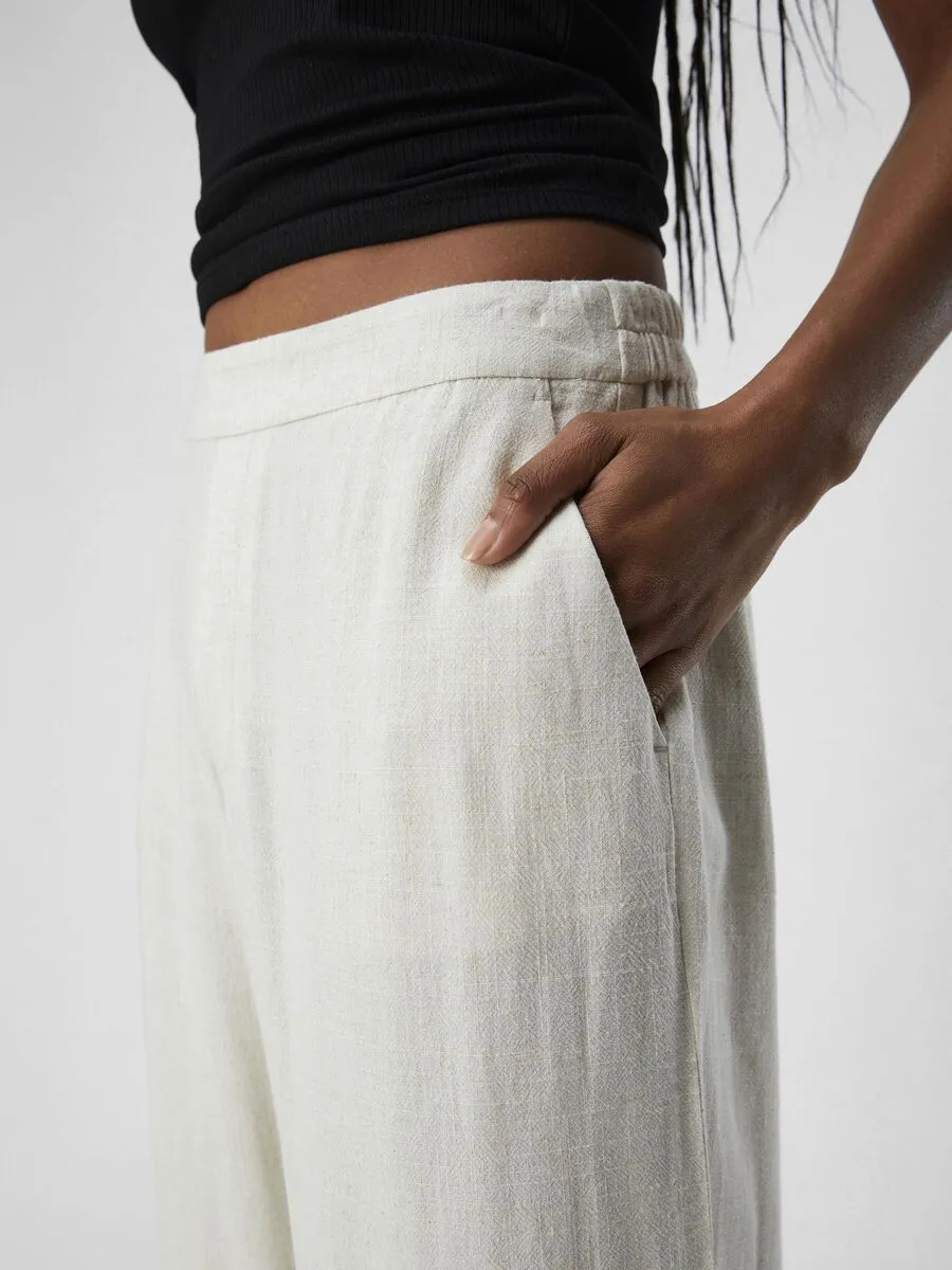 Janne Linen Blend Wide Leg Trousers (Sandshell)