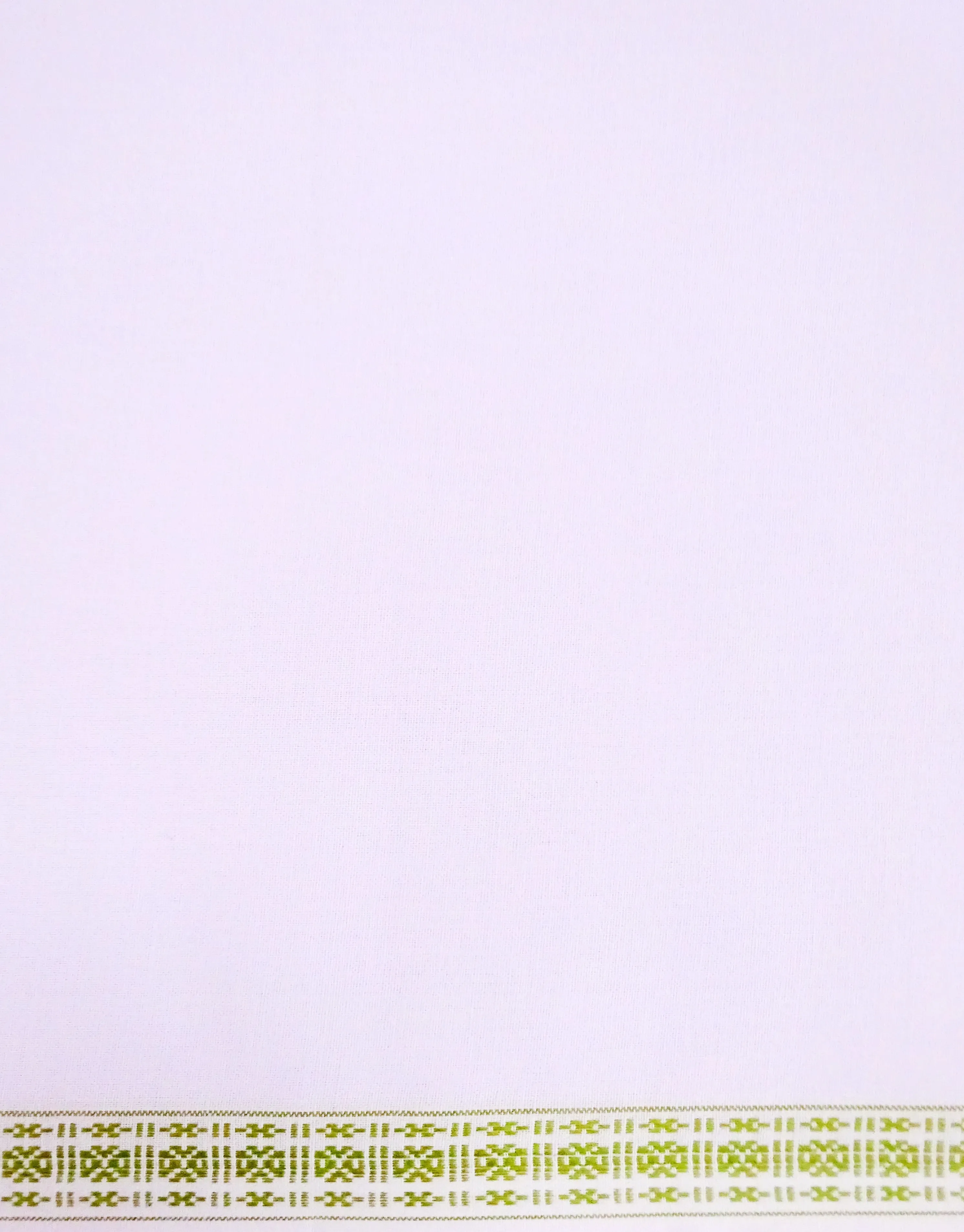 WHITE PETTU 7